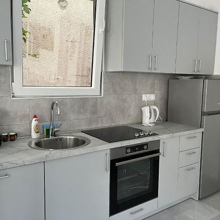 Deluxe Summer Breeze Baska Voda Luaran gambar