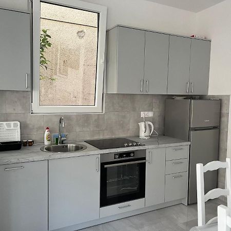 Deluxe Summer Breeze Baska Voda Luaran gambar